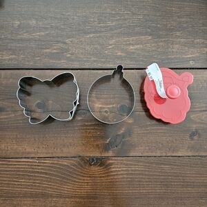 Ashland Christmas Set of 3 - Cookie Cutters & Cookie Press‎ NEW
